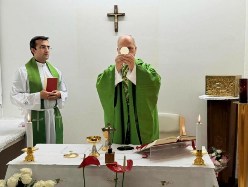Papa León XIV durante su hospitalización en el Hospital Gemelli de Roma.