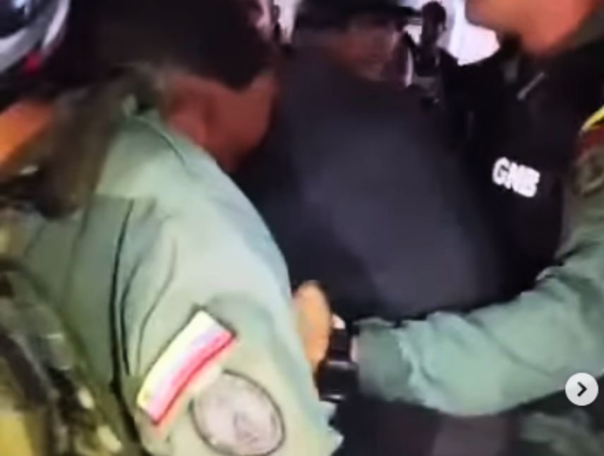 Avenida Bolívar de Maripa, municipio Sucre del estado Bolívar, donde se reportó un presunto intento de robo.