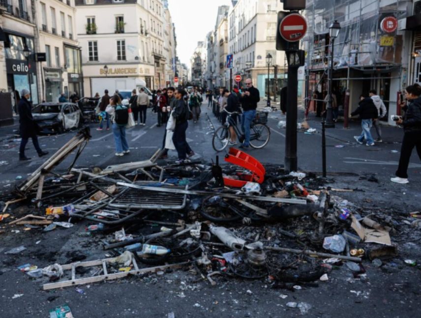 Saqueos en Francia durante las protestas sociales dejaron comercios vandalizados y pérdidas económicas millonarias.
