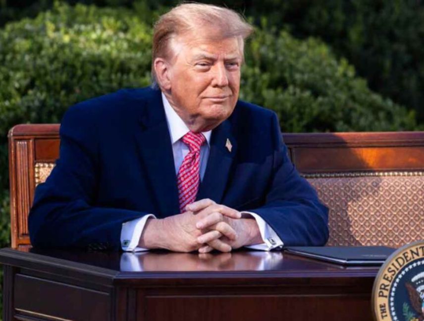 Donald Trump comentó sobre una posibles elecciones entre Delcy Rodríguez y María Corina Machado en Venezuela.