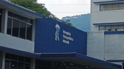 Atención del Hospital Ortopédico Infantil a niños que necesitan prótesis y acompañamiento durante su rehabilitación.