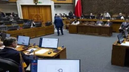 Senado de Chile durante la aprobación del proyecto para agilizar la expulsión administrativa de extranjeros en situación irregular.