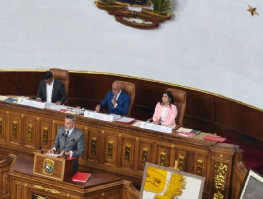 Diputados de la Asamblea Nacional durante la designación de los representantes de la sociedad civil al Comité de Postulaciones Judiciales.