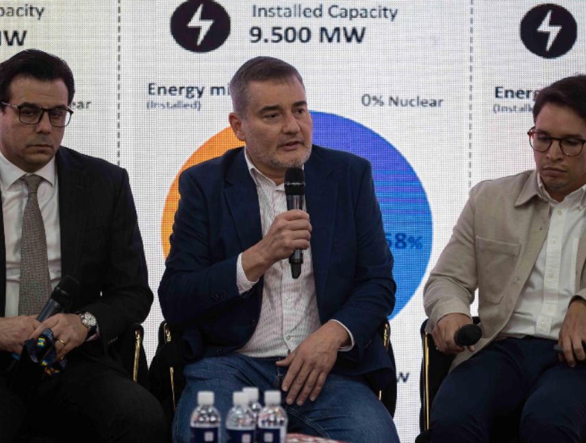 Carlos Mousadi, presidente de GE Vernova Venezuela, durante su intervención sobre el estado del sistema eléctrico nacional.