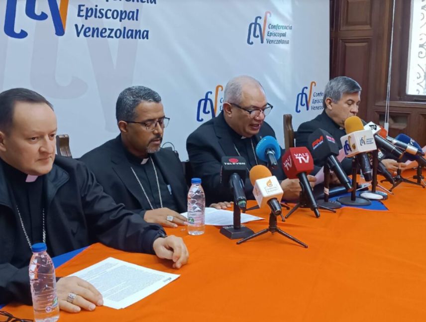 Arzobispo de Mérida, Helizandro Terán Bermúdez, durante una rueda de prensa sobre la situación de Venezuela.