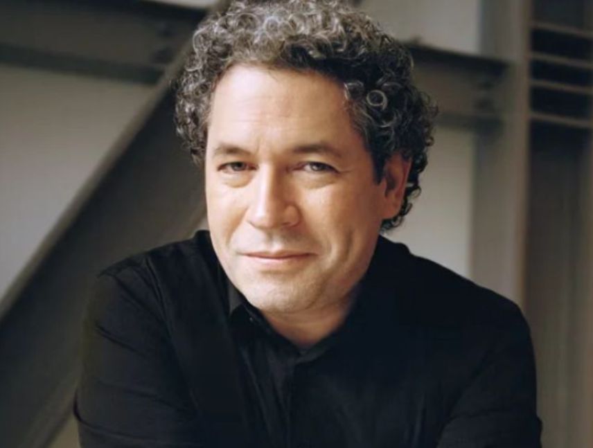 Gustavo Dudamel dirigirá a la Sinfónica Nacional Juvenil de Venezuela durante su presentación en Barcelona, España.