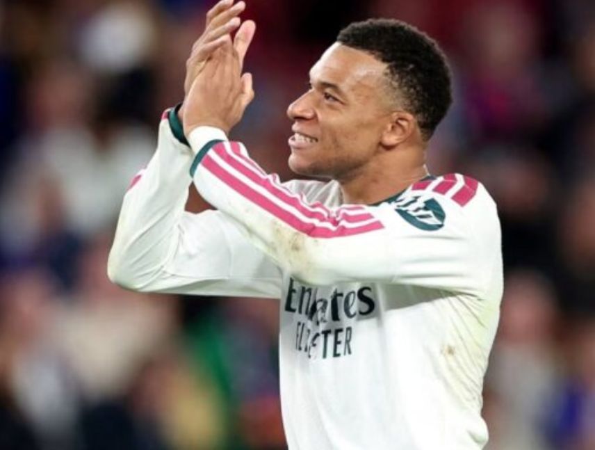 Kylian Mbappé, delantero francés del Real Madrid, pide disculpas publicamente al pueblo chino.