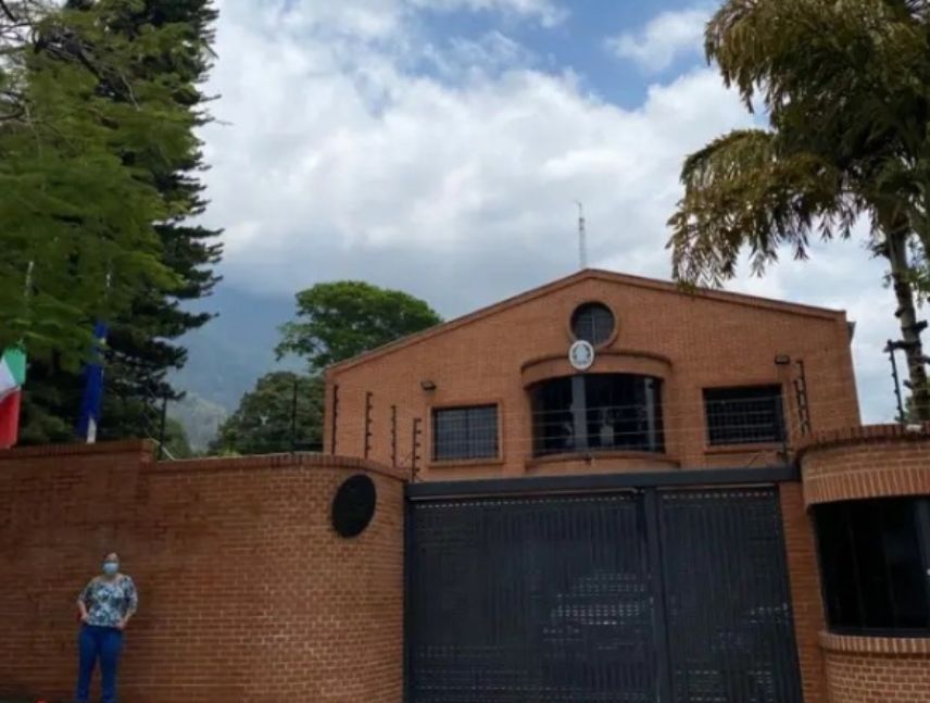 Fachada del Consulado General de Italia en Caracas, ubicado en la urbanización La Castellana.