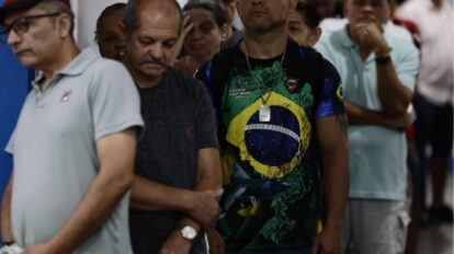 Brasileros acudieron desde temprano a votar en las elecciones presidenciales de Brasil 2026
