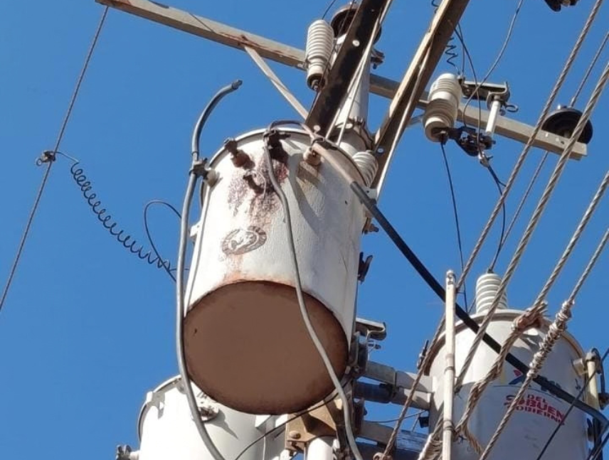 sin energía eléctrica en Villa Yenisha