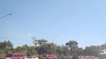 colas para surtir gasolina en Puerto Ordaz