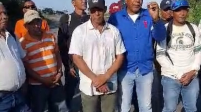 Trabajadores trancaron autopista y convocan a marchar a Miraflores