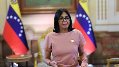 Presidenta destaca acuerdos sobre garantías políticas en mesa de diálogo