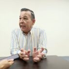 Economista considera inviable dolarización en Venezuela