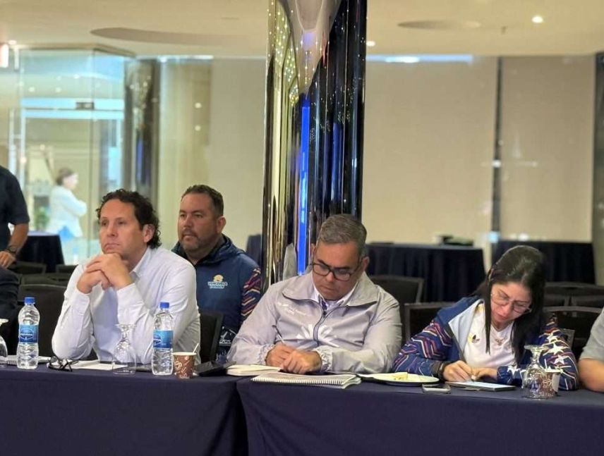 Venezuela desplegará equipos para evaluar centros educativos en Panamá