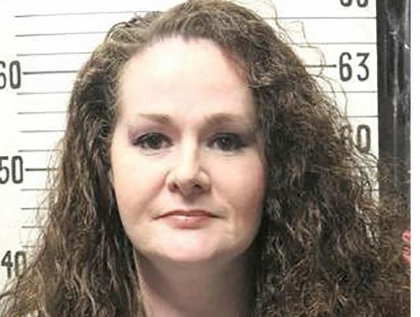 Christa Pike sobrevive a dos inyecciones letales en Tennessee