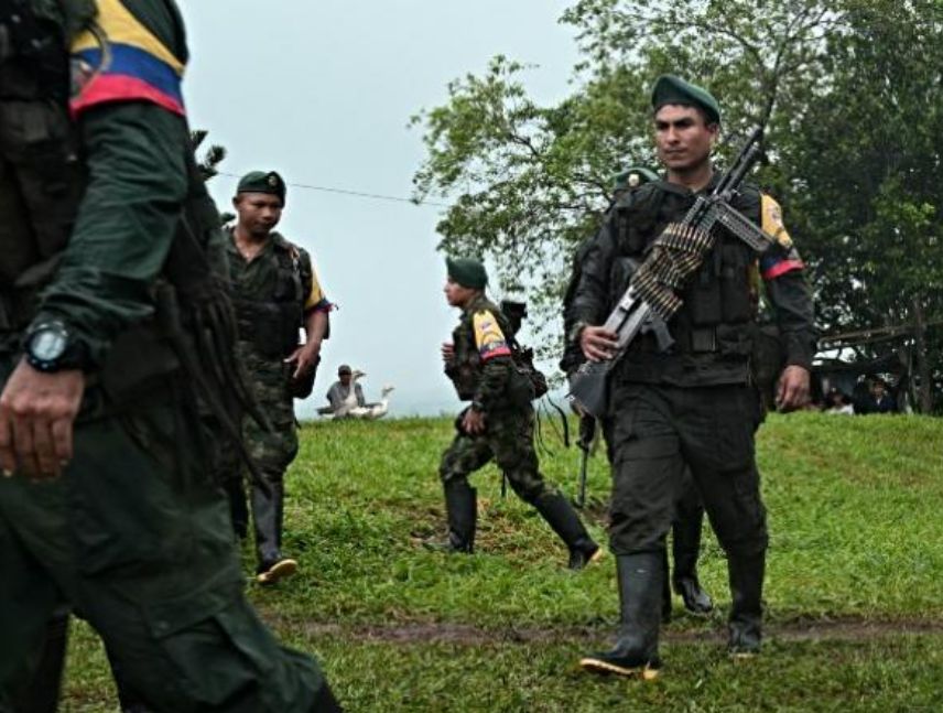 Rescatan a dos menores reclutados por las Farc en Colombia