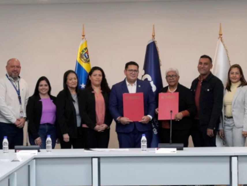 Universidad de los Hidrocarburos y el Cnti firman convenio tecnológico