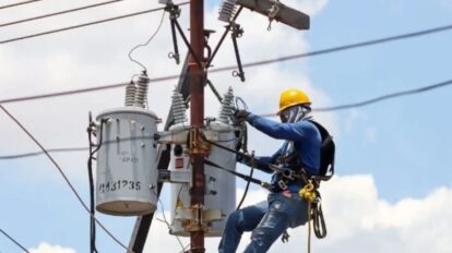 Corpoelec instala nuevos transformadores en Caracas y La Guaira