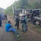 Accidente de autobús deja 13 lesionados en Falcón