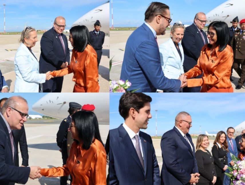 Delcy Rodríguez llega a Roma