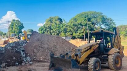Avanzan trabajos de rehabilitación en el puente Los Aceiticos