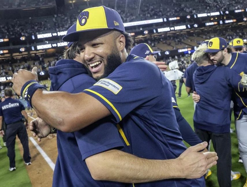 Los Cerveceros y los Rays buscan romper su sequía de títulos
