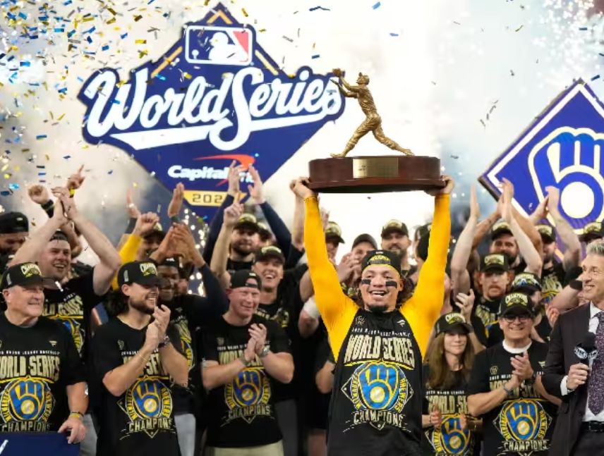 Cerveceros de Milwaukee logran su primer campeonato con sello venezolano