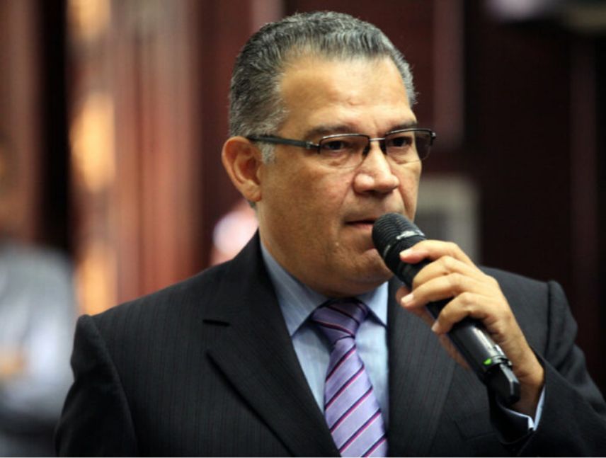 Enrique Márquez exige transparencia en el debate del presupuesto nacional