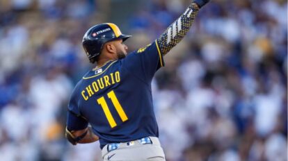 Jackson Chourio brilla con su poder ante los Dodgers