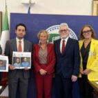 De Grazia denuncia ante el Senado italiano 16 casos de presos políticos