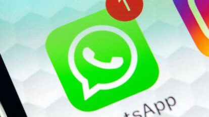 Cómo reconocer la app falsa que suplanta a WhatsApp