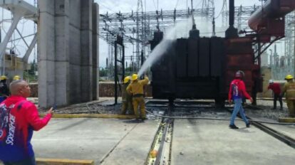 Controlan incendio en la subestación eléctrica El Manzano en Lara