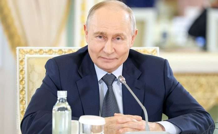 Vladimir Putin descalificó protestas.
