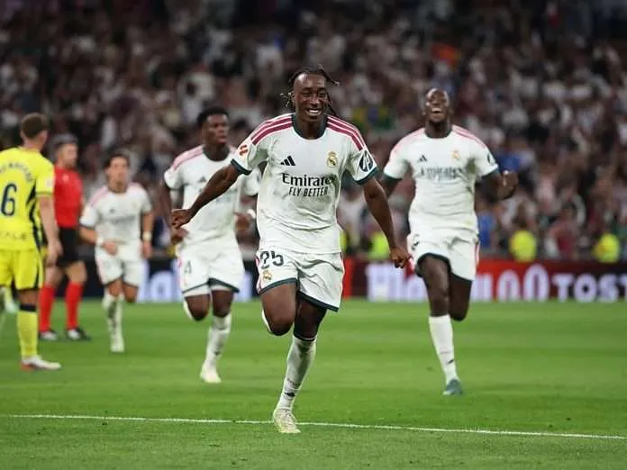 Real Madrid firma victoria con polémica incluida