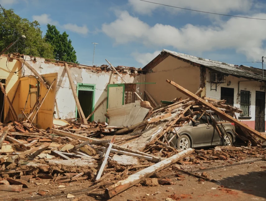 Gobierno de Panamá declara emergencia para canalizar fondos tras terremoto