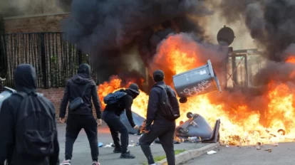Protestas estudiantiles en Francia dejan saldo de casi 2 mil detenidos