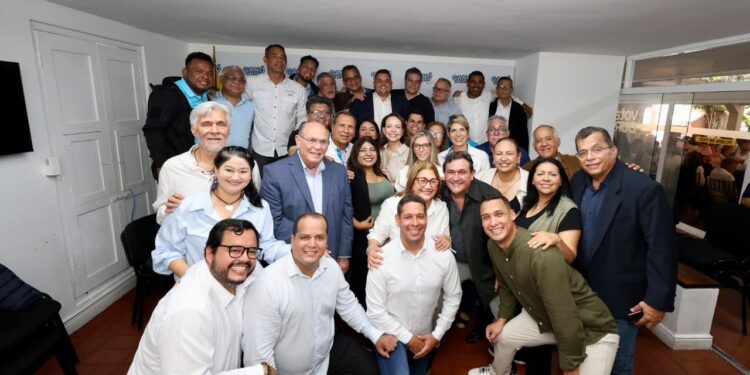 María Corina Machado se reunió con los coordinadores estadales de Vente Venezuela