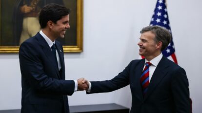 Oliver Blanco recién nombrado canciller de la República.