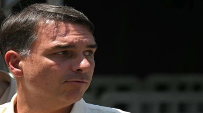 Fñávio Bolsonaro acepta los resultados electorales.