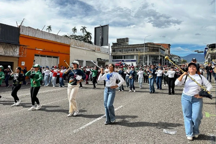 Jóvenes de Táchira se preparan para conquistar nuevo Récord Guinness