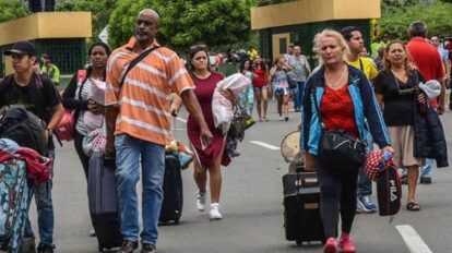 Gobierno de Kast reporta que 8.243 venezolanos salieron voluntariamente de Chile